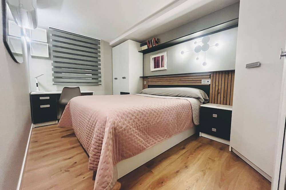 Entire apartment, Vista Alegre Hubu Loft in Burgos, Burgos Province