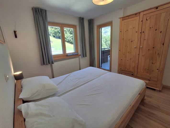 Ganze Wohnung, Urige Ferienwohnung Almrausch für 2 bis 4 Personen im Montafon in Tschagguns, Schruns-Tschagguns