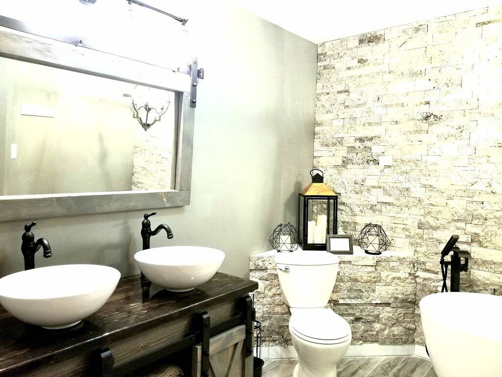 Big Boulder Lake & Ski- Decorated for Xmas- updated unit! in Hickory Run State Park