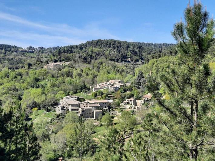 Location de vacances pour 6 personnes, avec jardin et vue à Sanilhac - 2