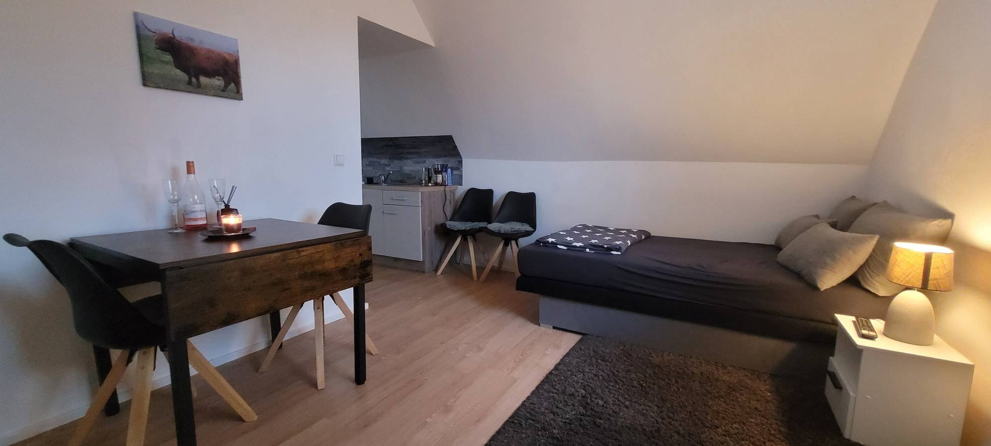 Ganzes Studio, Studio-Apartment 'Ferienwohnung Hühnernest' mit Wlan in Kirchdorf (Niedersachsen), Landkreis Diepholz