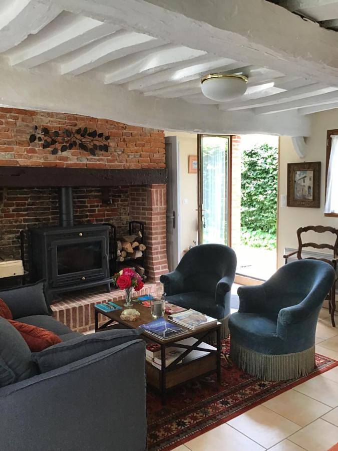 Gîte pour 3 personnes, avec jardin, animaux acceptés à Valmont