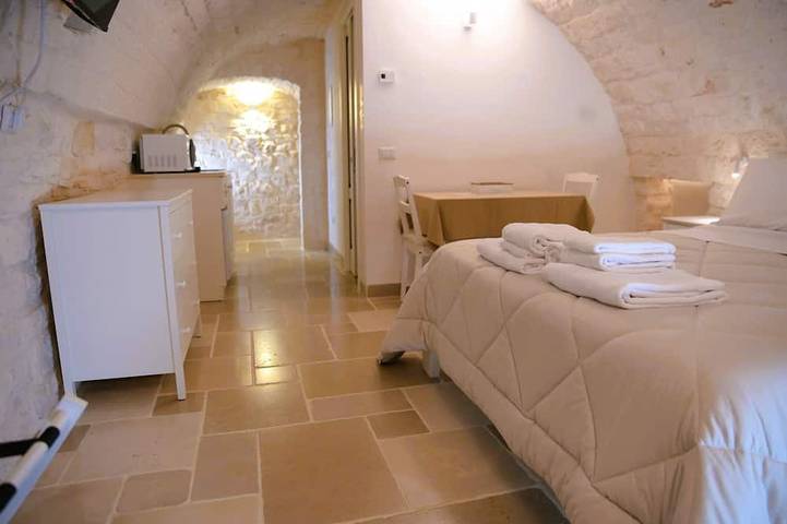 Botticella - Campanile Inn; Comfortable room in historic building -Locorotondo in Locorotondo, Province de Bari