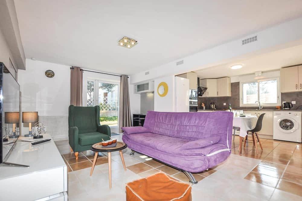 Ganze Wohnung, Schöne 1-Zimmer-Wohnung in Vinassan in Vinassan, Mittelmeerküste (Frankreich)