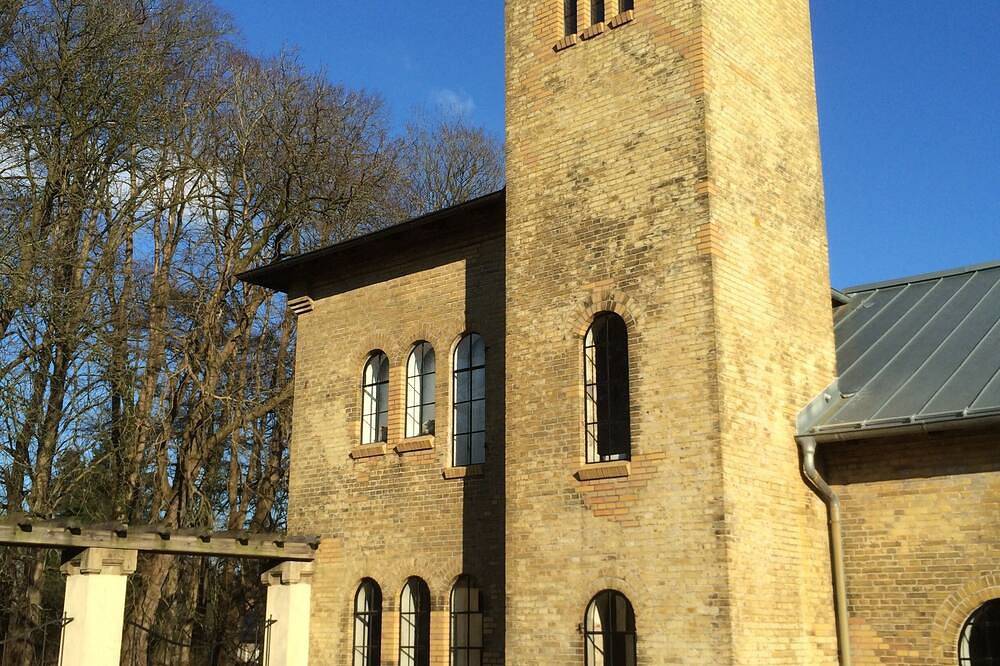 Ganze Wohnung, Ferienwohnung im Turm in Lehmkuhlen, Südliche Ostseeküste