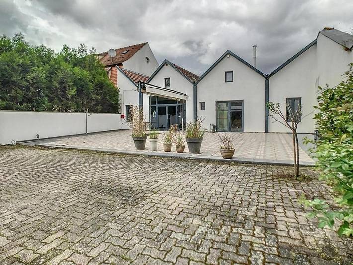 Gîte pour 2 personnes, avec jacuzzi ainsi que terrasse et sauna dans Office de Tourisme de Sélestat - 2