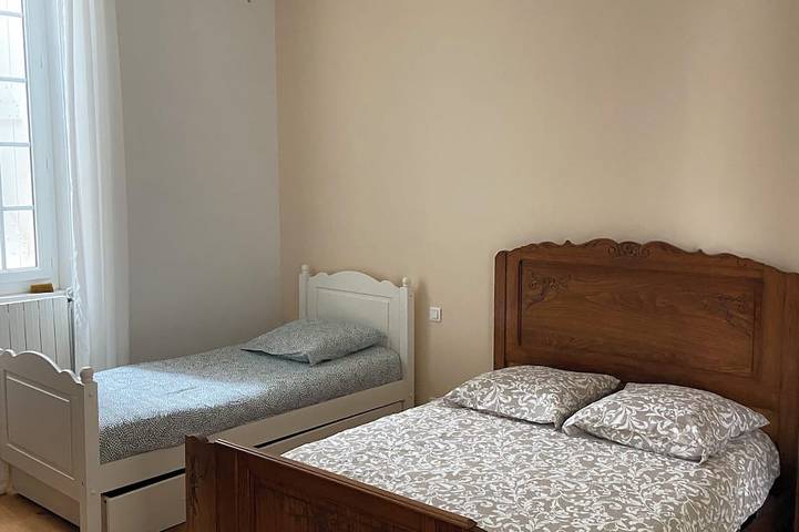 Location de vacances pour 14 personnes, avec jardin et piscine à Hinx (Landes) - 4