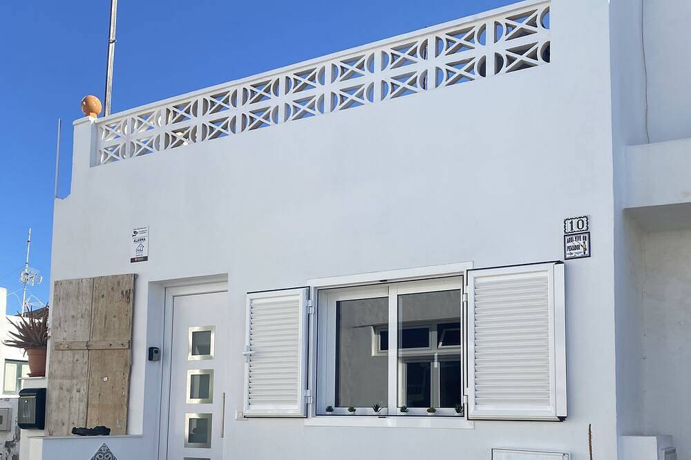 Marion House in El Golfo, Timanfaya