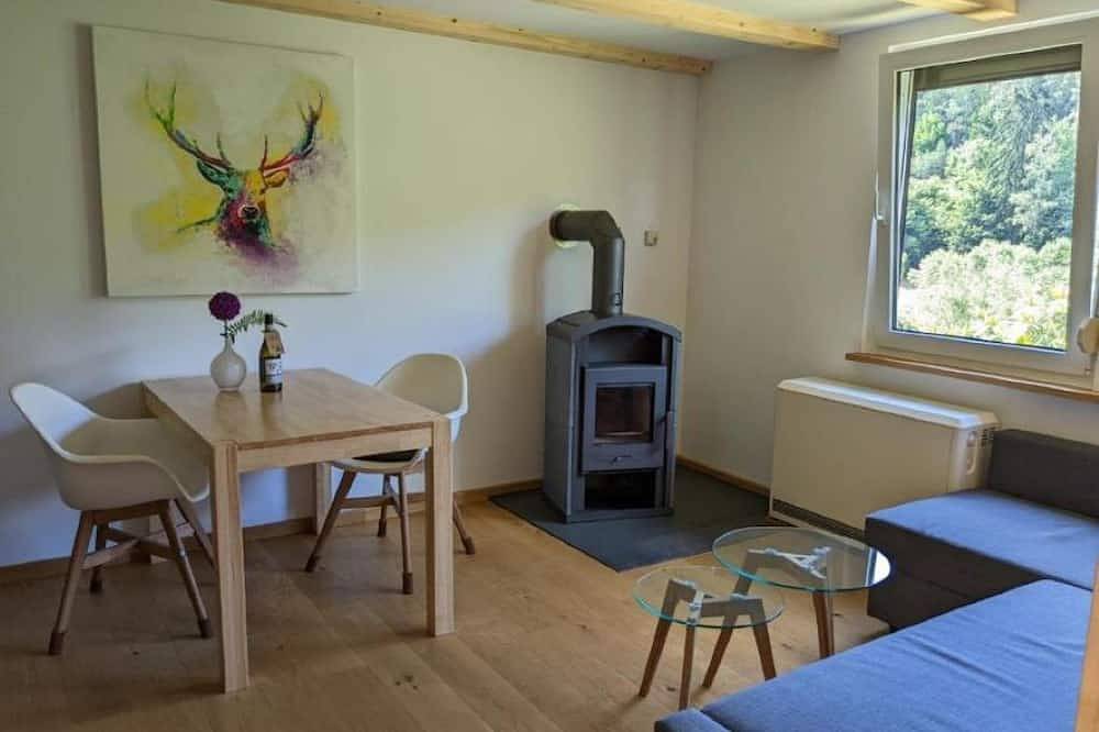 Ruhiges Ferienhaus am Waldrand mit Sauna und Kamin in Schleusegrund, Hildburghausen und Umgebung