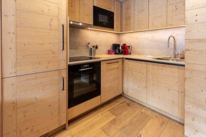 Gîte pour 8 personnes, avec balcon dans Méribel - 4