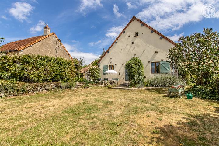 Gîte pour 4 personnes, avec Terrasse et Jardin