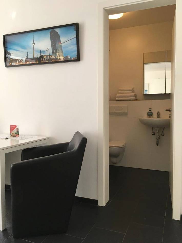 Ferienwohnung für 4 Personen, mit Balkon bei der Museumsinsel Berlin - 4