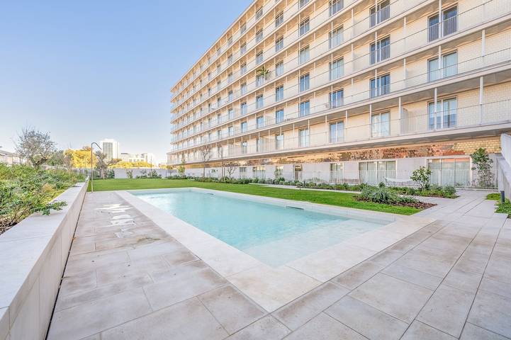 Apartamento de férias para 5 pessoas, com jardim e piscina em Lisboa