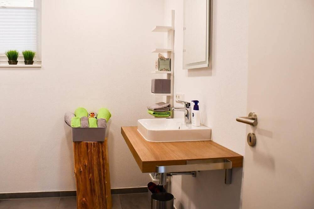 Ganze Wohnung, Fewo mit Whirlpool und Infrarotsauna by Interhome in Hausach, Kinzigtal