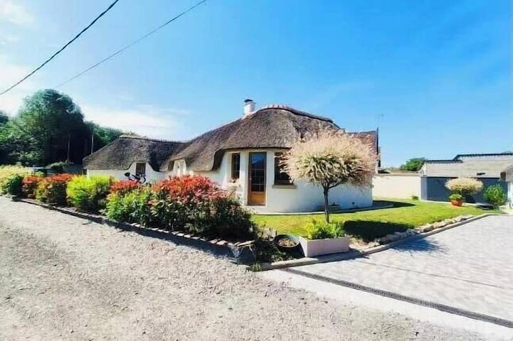 Gîte pour 6 personnes, avec jacuzzi et jardin