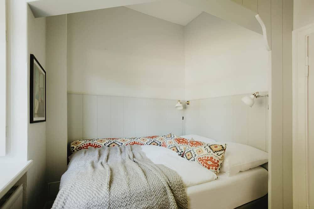 Ganze Wohnung, Traumhafte Ferienwohnung direkt am Plöner See in Nehmten, Südliche Ostseeküste