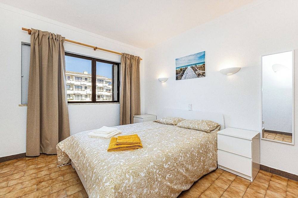 Entire apartment, Apartamento com Dois Quartos bem Localizado e Ideal Para Famílias in Faro, Parque Natural da Ria Formosa