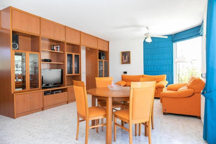 Casa rural para 5 personas, con piscina además de jardín y vistas en Delta del Ebro - 4