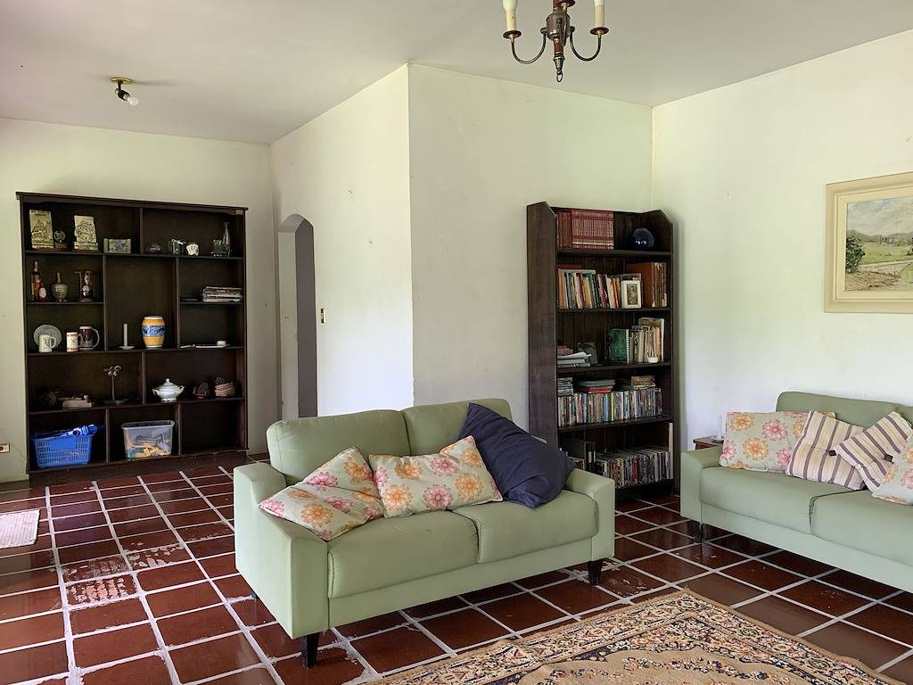 Chácara Casa Do Lago Muita Natureza a 1h de Sp! in Mairinque, São Paulo (Bundesstaat)