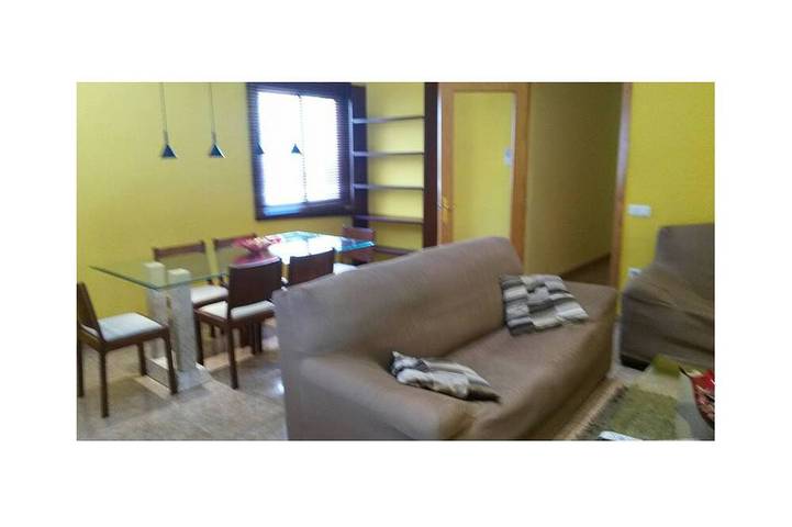 Gîte pour 6 personnes, avec balcon à Móra d'Ebre