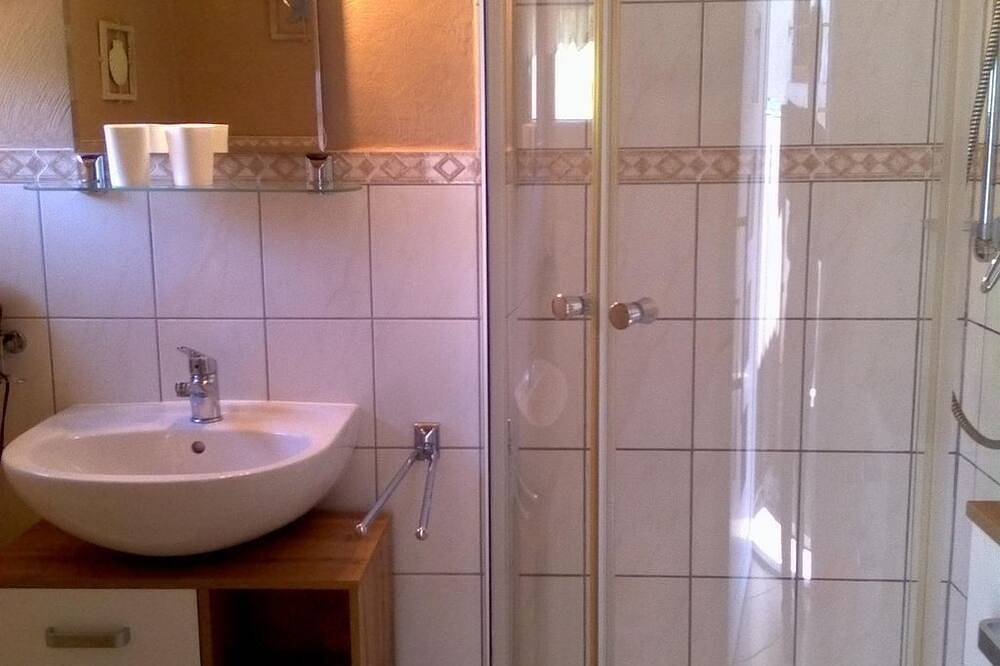 Ganze Wohnung, Ferienwohnung Barth - 3-Bettwohnung in Bad Sobernheim, Pfälzer Bergland