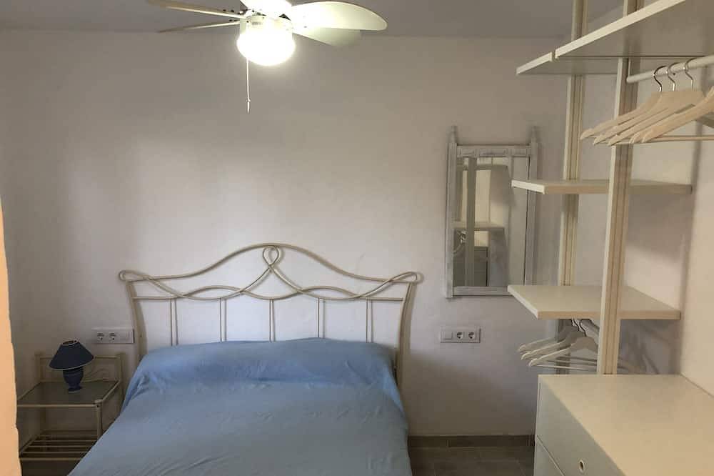 Bungalow (24) direct view, largest pool in the area and 60 meters from the sea in Binisafua, Sant Lluís
