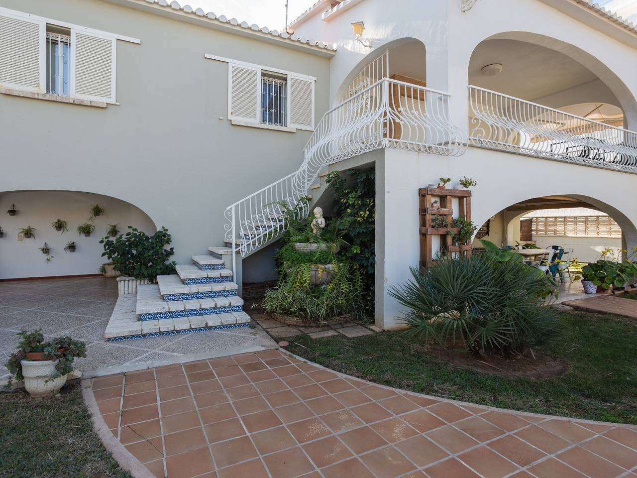 Spacious villa with private pool near the beach in Dénia in Dénia, Costa Blanca