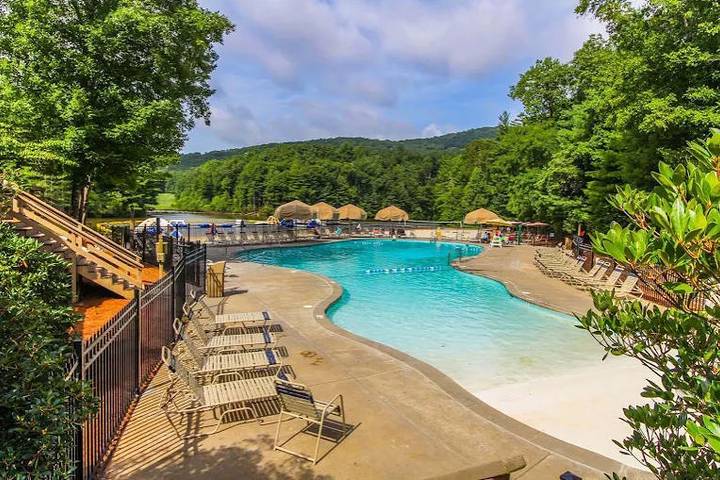 Appartamento vacanze per 8 persone, con piscina e balcone - 1