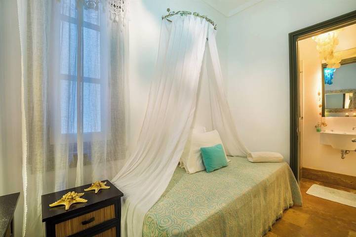 Location de vacances pour 10 personnes, avec jardin dans Spetses - 4