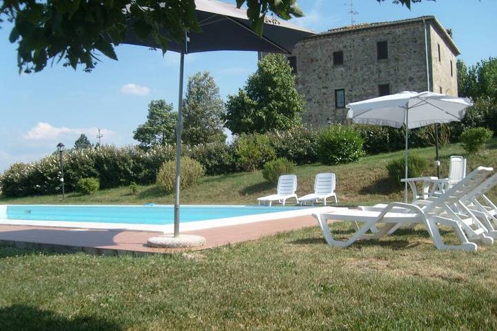 Casa rural para 16 personas, con jardín y balcón - 1