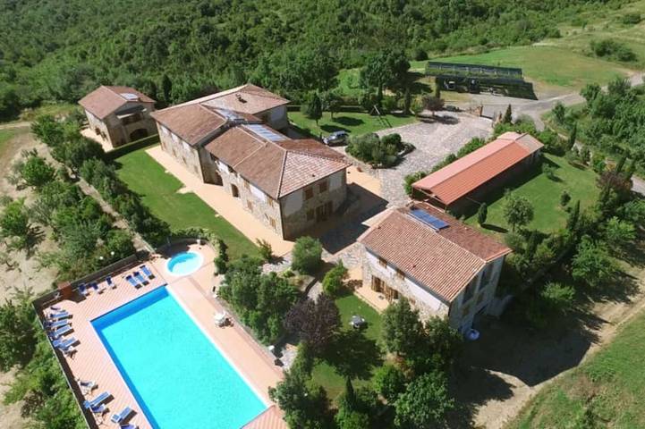 Agriturismo per 4 persone in Lajatico