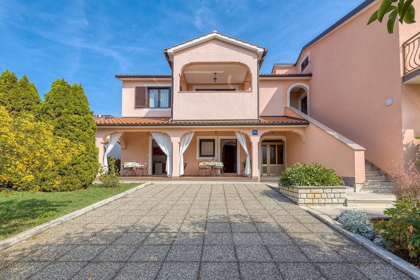 Hel lejlighed, Apartment Silva Iii on the Ground Floor near the sea
 in Rovinj Riviera, Rovinj