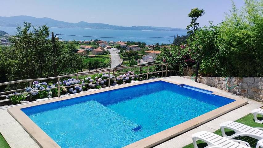 Apartamento de férias para 5 pessoas, com jardim e vista e ainda piscina - 1