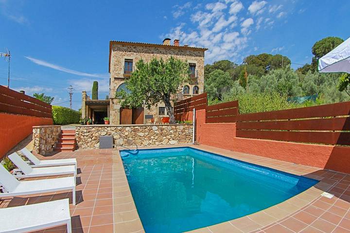 Chalet para 10 personas, con jardín y terraza - 1