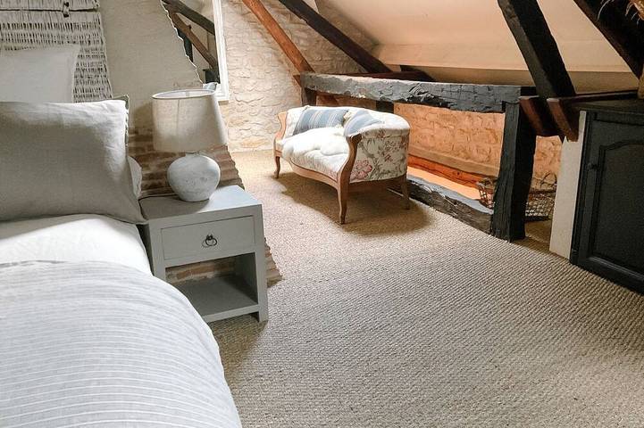 Gîte pour 2 personnes, avec piscine à Tourtoirac - 2