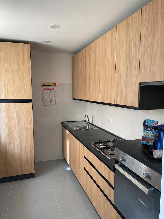 Gîte pour 9 personnes, avec vue, adapté aux familles à Policastro Bussentino - 4
