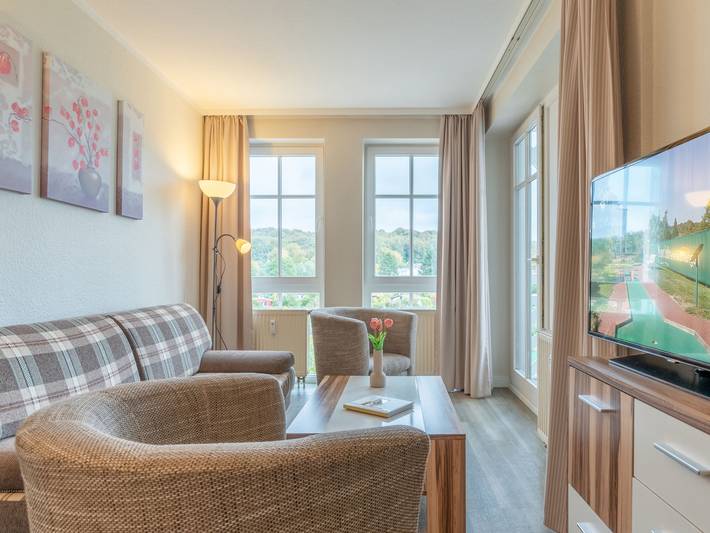 Ferienwohnung für 4 Personen, mit Garten und Balkon, mit Haustier in Sellin