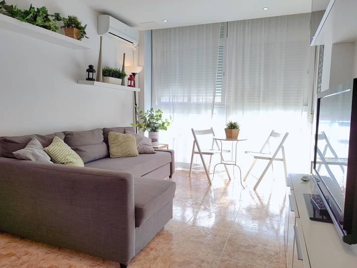Apartamento vacacional entero, 2nd line Huelin Beach Apartment in Carretera de Cádiz, Málaga