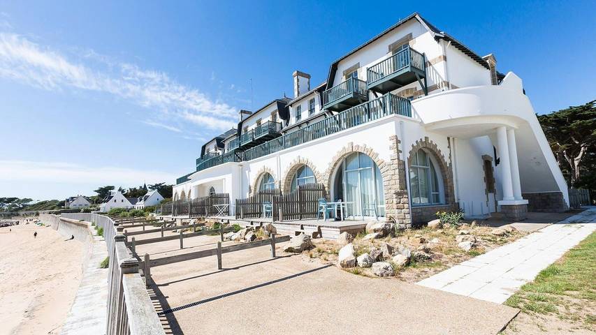 Location de vacances pour 6 personnes, avec balcon et piscine à Batz-sur-Mer