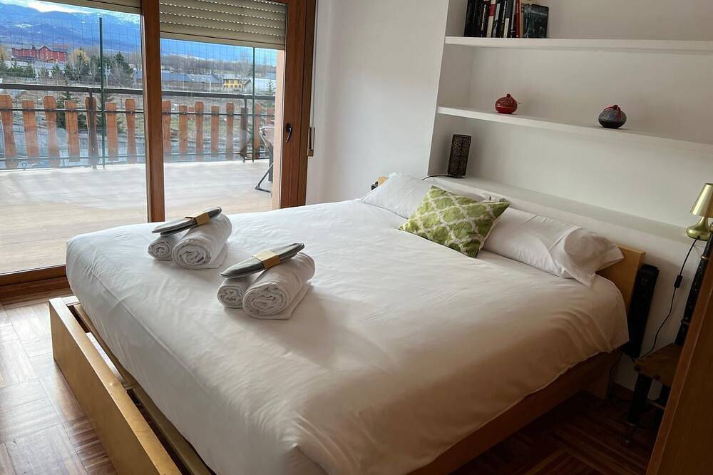Ganze Wohnung, Puigcerdà Viii - Drei Schlafzimmer Wohnung, Schläft 7 in Puigcerdà, Katalanische Pyrenäen