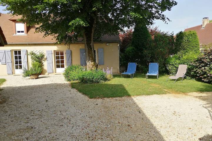 Location de vacances pour 4 personnes, avec Jardin à Plazac