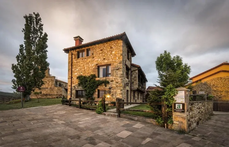 Apartamento de vacaciones para 3 personas, con vistas y jardín - 1