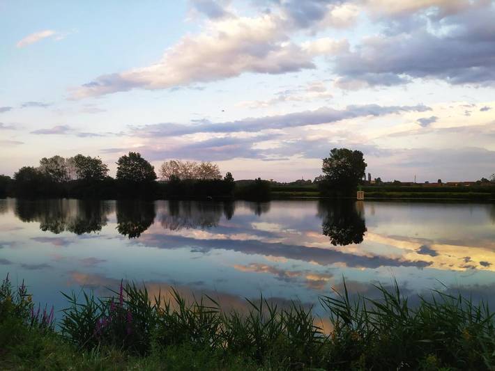 Bateau pour 2 personnes, avec terrasse ainsi que vue et jardin, animaux acceptés en Bourgogne-Franche-Comté - 4