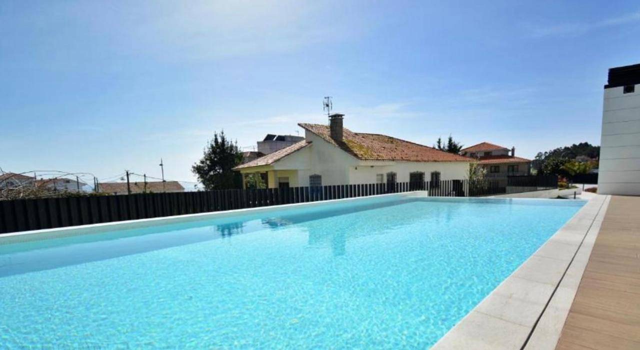 Apartamento entero, Canelas Premium Nuevos con Piscina, Amplias Terrazas Y Garaje in Praia de Caneliñas (Sanxenxo), Sanxenxo