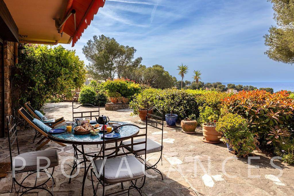 Fantastic location close to the sea in Saint-Raphaël, Massif de l'Esterel
