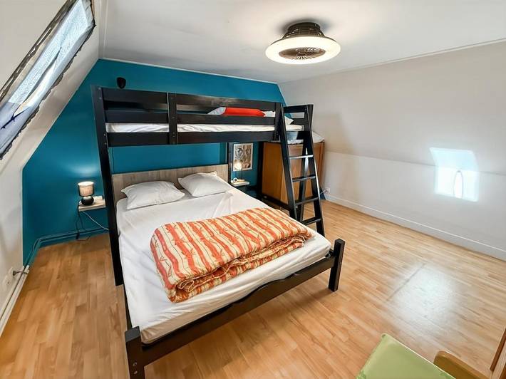 Location de vacances pour 5 personnes, avec terrasse à Pleaux - 2