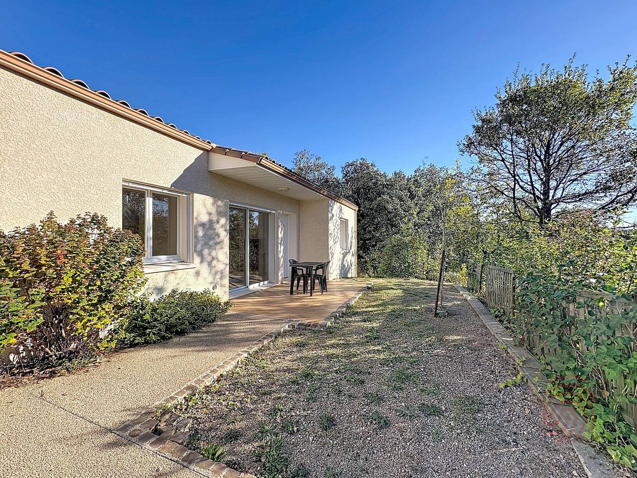 Casa con aire acondicionado y aparcamiento en Lamalou-les-Bains in Lamalou-les-Bains, Region de Béziers