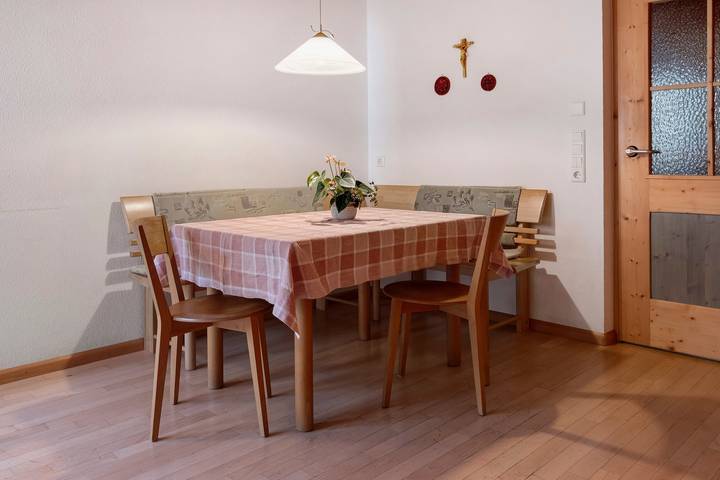 Ferienwohnung für 4 Personen, mit Balkon und Seeblick in Reschen - 4
