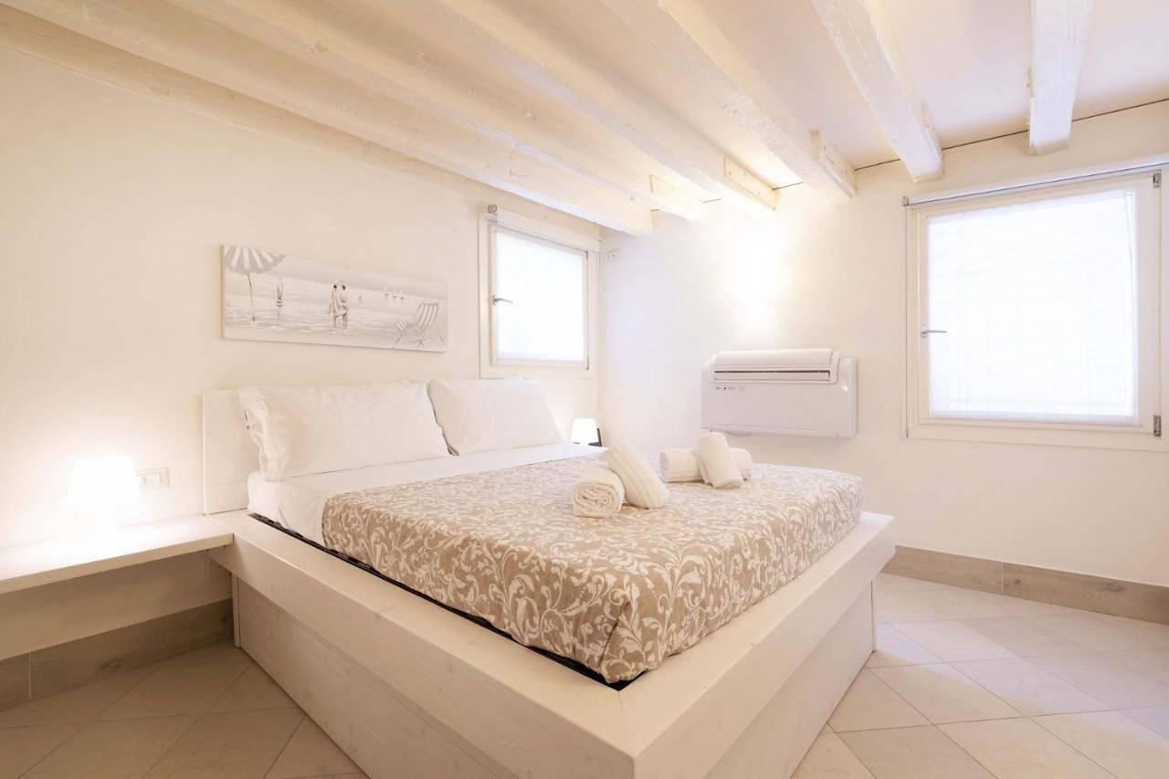 One-Bedroom Apartment in Venezia, Provincia di Venezia