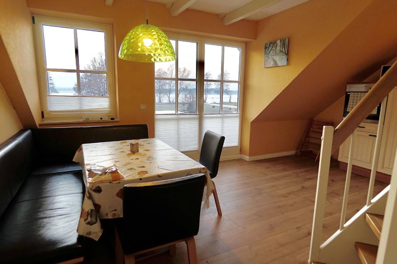 Ganze Ferienwohnung, Maisonette  Seebrise mit Seeblick am Strand in Flessenow, Dobin am See